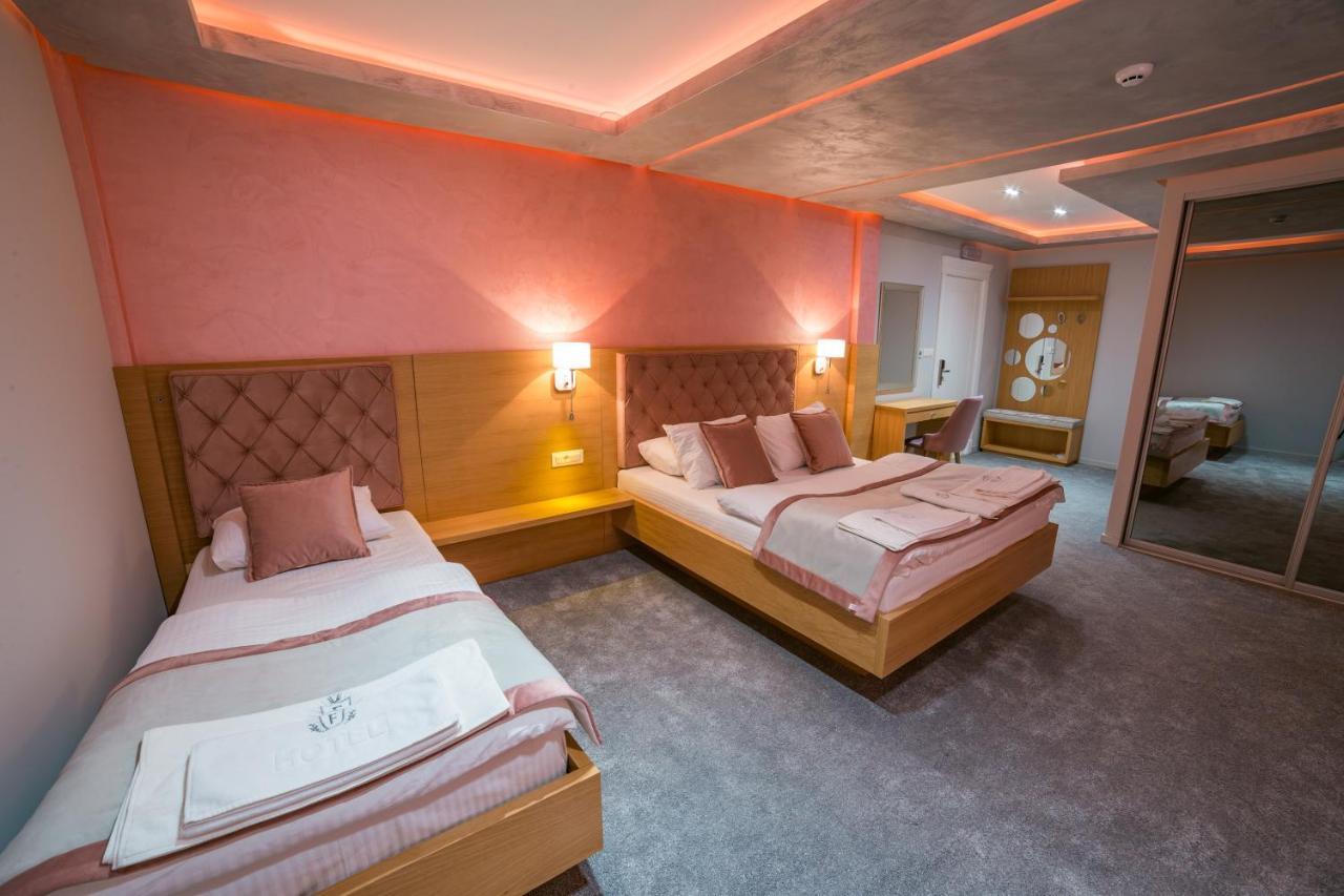Motel Felikitas Laktaši Eksteriør bilde