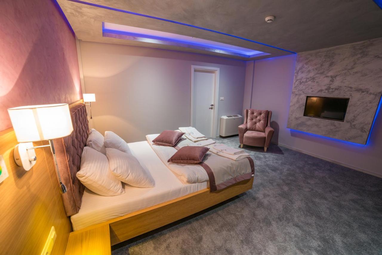Motel Felikitas Laktaši Eksteriør bilde