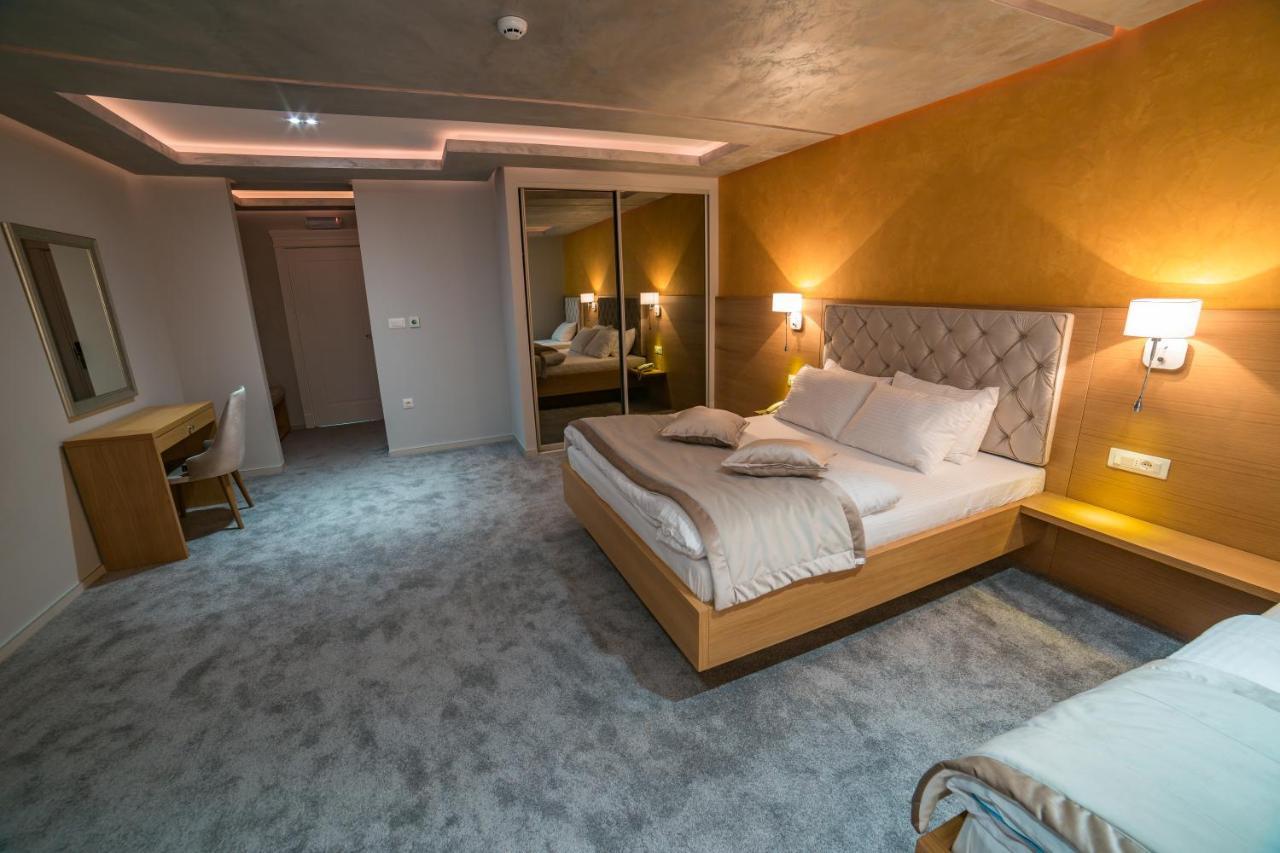 Motel Felikitas Laktaši Eksteriør bilde